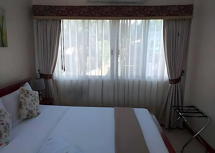 Ocean Breeze 5* Toledo