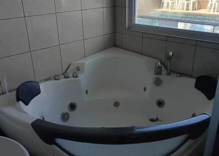渡假村 Ocean Breeze 5*